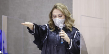 Conselheira Lilian Martins toma posse como presidente do TCE/PI