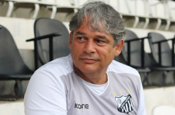 Técnico Marcelo Veiga morre após complicações por covid-19