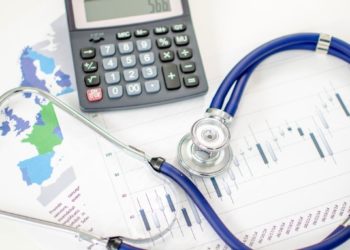 Mensalidades dos planos de saúde vão subir até 35% em 2021