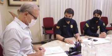 Prefeitura assina acordo com PRF para melhorar segurança viária em Teresina