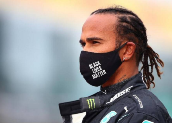 Lewis Hamilton testa positivo para Covid-19 e está fora do GP de Sakhir