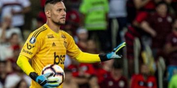 Fla e Diego Alves não se acertam e goleiro já negocia com time europeu