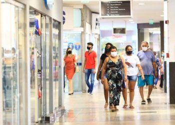 Shoppings de Teresina vão funcionar até às 23h para as compras de Natal