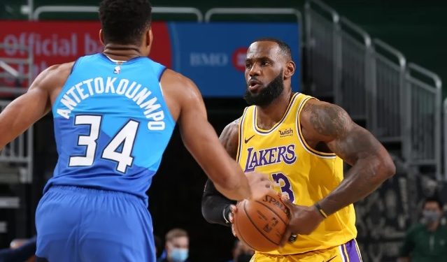 LeBron James lidera e Lakers batem os Bucks fora de casa
