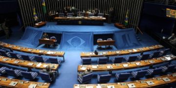 Eleição na Câmara será presencial no dia 1º de fevereiro