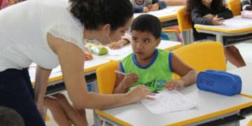 Semec inicia nesta terça-feira matrícula na rede de ensino