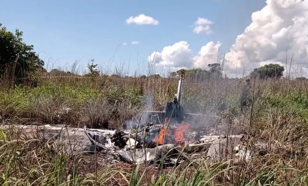 Avião com jogadores do Palmas Futebol cai após decolar; 6 pessoas morreram