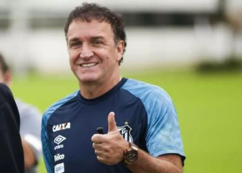 Técnico Cuca confirma saída do Santos após o Campeonato Brasileiro
