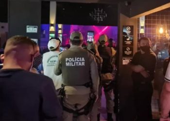 Vigilância e PM intensificam fiscalização às medidas de prevenção à Covid-19