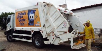 Prefeitura pede que população sinalize o lixo de casas onde há pessoas com Covid