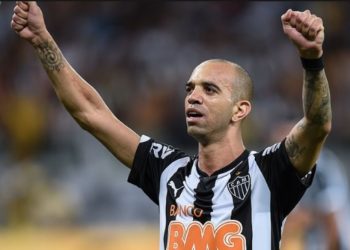 Tardelli revela conversa com Sampaoli e diz que técnico não quis utilizá-lo