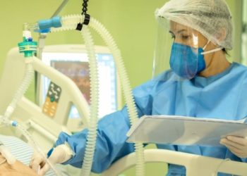 Governo garante leitos exclusivos para casos de Covid-19 na rede estadual