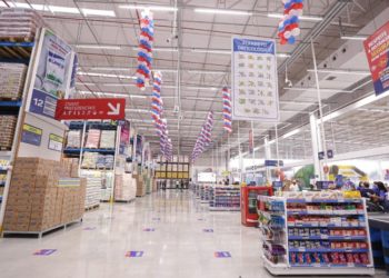 Governo determina fechamento de mercados e supermercados às 20h no Piauí