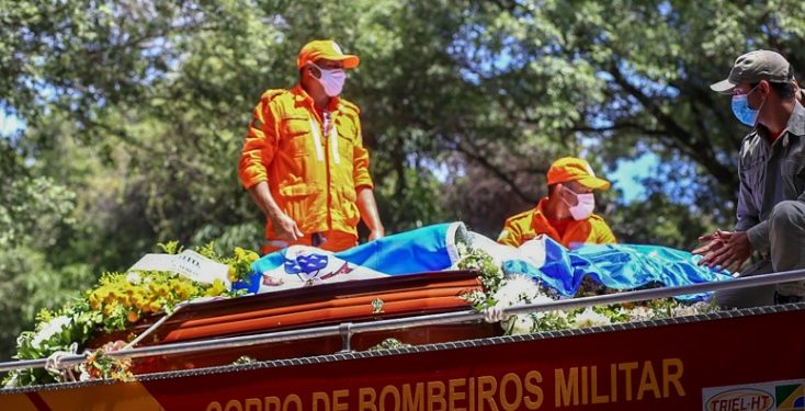 Teresina se despende do ex-prefeito Firmino Filho