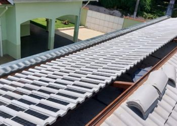 Eternit inicia produção em massa de telha solar em breve