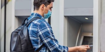 Bancos precisam desempenhar função social, avalia deputado