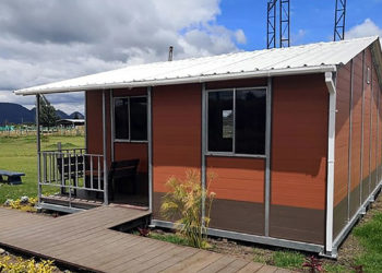 Startup usa resíduos de café para fabricar casas populares