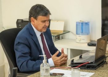 Wellington Dias trata sobre imunização em massa com Anvisa
