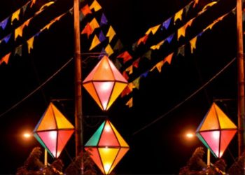 Equatorial alerta para perigo de enfeites juninos próximos da rede elétrica