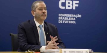CBF mantém Tite na seleção, e jogadores decidem disputar a Copa América
