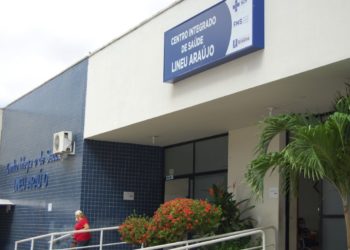 Lineu Araújo atende paciente pós-Covid com seis especialidades