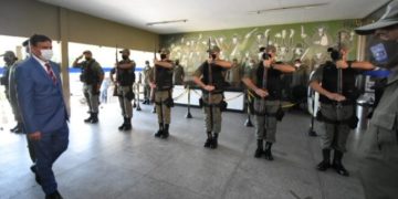 Governador inaugura Centro Integrado de Comando e Controle e celebra 186 anos da PM-PI