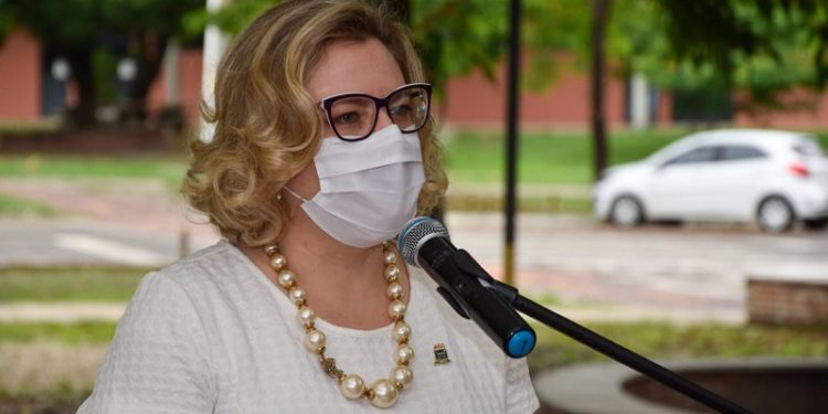 “Com tecnologia, a Extensão chegou a mais pessoas”, diz Pró-Reitora