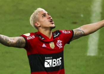 Flamengo recorre ao STJD para anular convocação e liberar Pedro