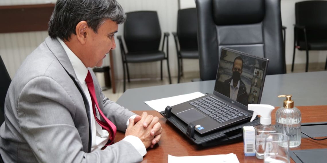 Governadores trabalham para ampliar e acelerar vacinação no país