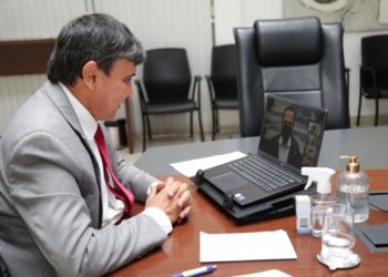 Governadores trabalham para ampliar e acelerar vacinação no país