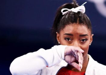 Simone Biles desiste da final individual geral nas Olimpíadas de Tóquio 2020