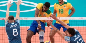 Brasil impõe virada épica e bate Argentina no vôlei masculino nas Olimpíadas