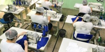 Detentas produzem uniformes e máscaras no sistema prisional do Piauí