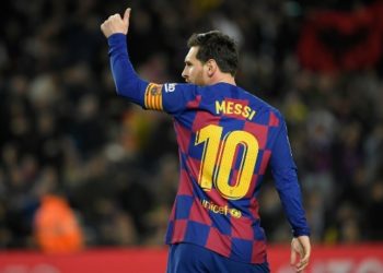 Barcelona anuncia saída de Lionel Messi