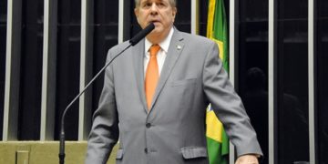 Hugo Napoleão disputa Cadeira na Academia Brasiliense de Letras