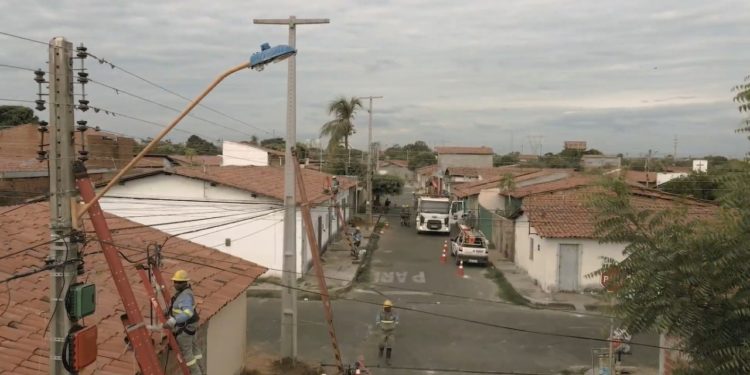 Projeto da Equatorial promove melhoria na rede para mais 25 áreas da capital