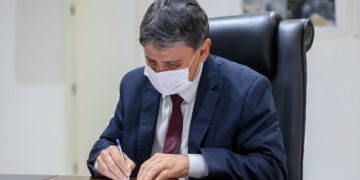 Governo publica decreto que permite eventos com até 1 mil pessoas em espaços abertos