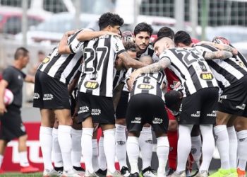 Atlético-MG tem 94,4% de chance de ser campeão; Grêmio tem 85,8% de cair