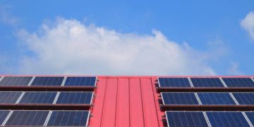 Caixa vai financiar painéis solares para residências