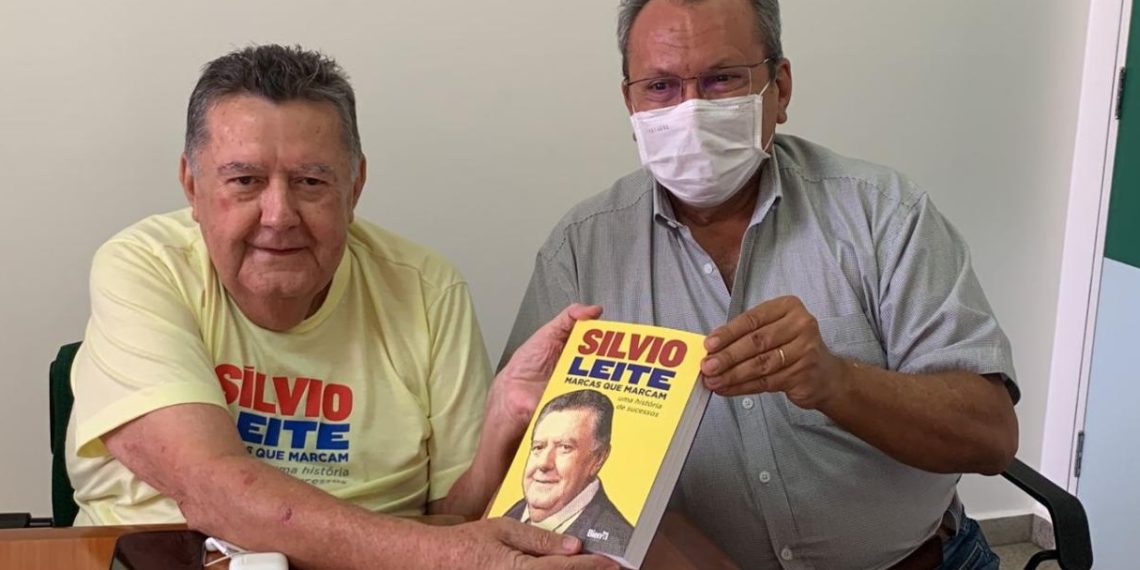 Sílvio Leite prepara lançamento de livro que conta detalhes de sua carreira