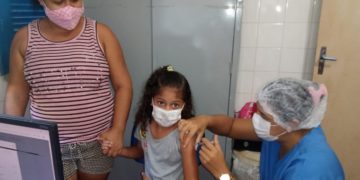 Teresina tem 46% da população infantil vacinada contra a covid