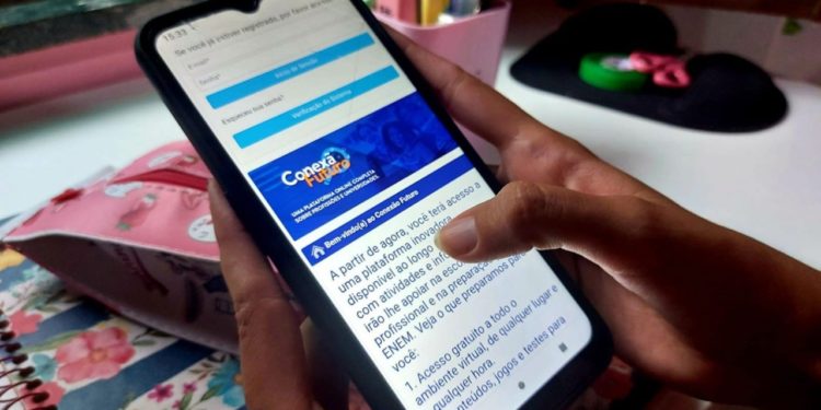 Enem Action firma parceria com plataforma de Profissões on-line