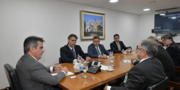 Sinduscon propõe reativação do Pró-Moradia em reunião com ministro Ciro Nogueira