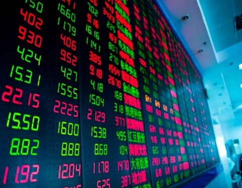 Ações da Petrobras caem mais de 10% após anúncio de reajuste