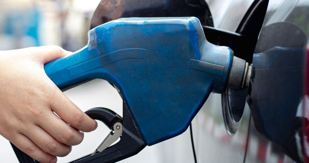 Especialista dá dicas para economizar combustível