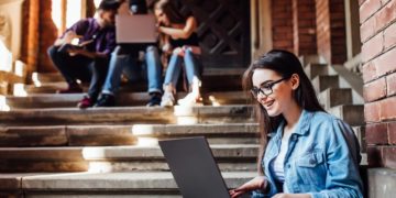 Universidade: espaço de construção de agentes transformadores