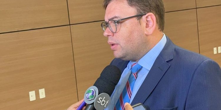 Após troca de superintendente, vereador cobra soluções para o sistema de transporte público