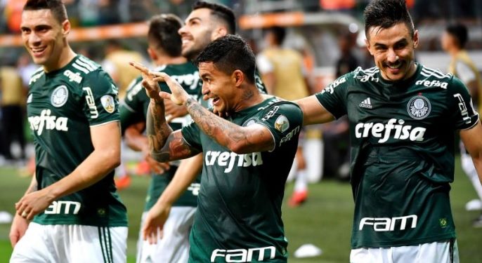 Palmeiras chega a 98% de chance de título e mira recorde de antecedência