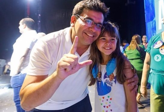 Vitória eleitoral de Rafael Fonteles no Piauí é destaque na Veja