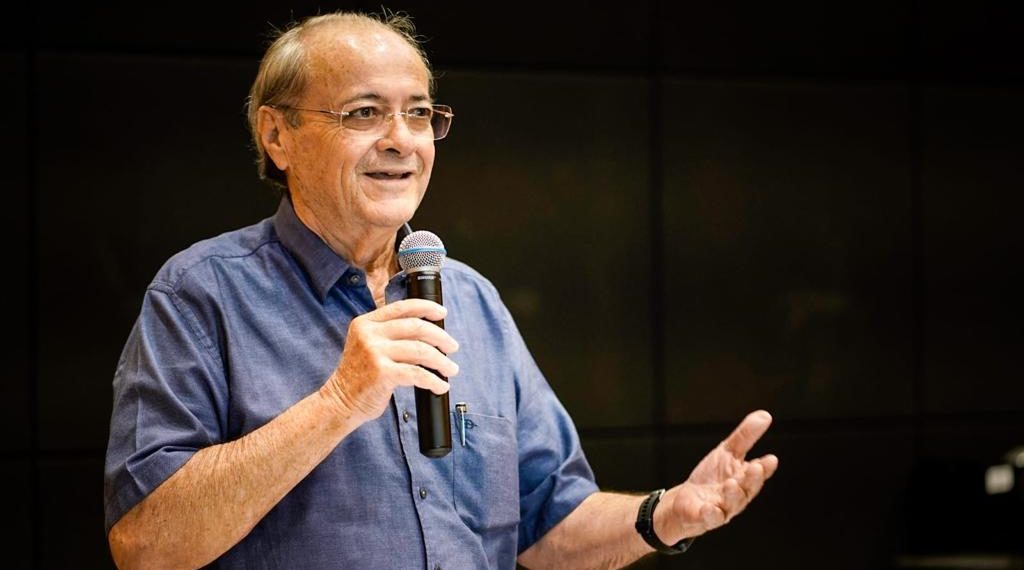 Sílvio Mendes agradece e diz que “faria tudo de novo”